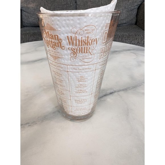 Fred and Friends Good Measure Whiskey Cocktail Mixing Glass - Picture 2 of 4